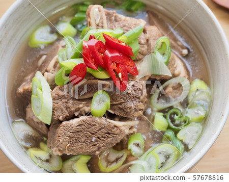 韓國傳統食物肋骨 韓國傳統食物肋骨 57678816