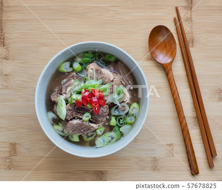 韓國傳統食物肋骨 韓國傳統食物肋骨 57678825