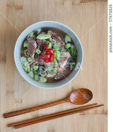 韓國傳統食物肋骨 57678826