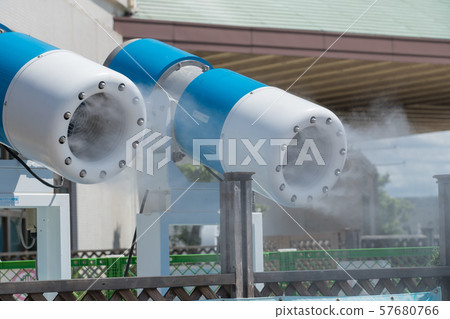 霧淋浴 霧淋浴 57680766