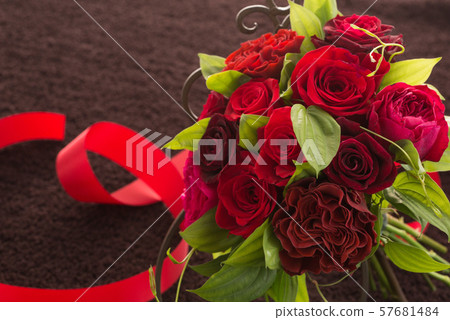 A red flower bouquet A red flower bouquet 57681484