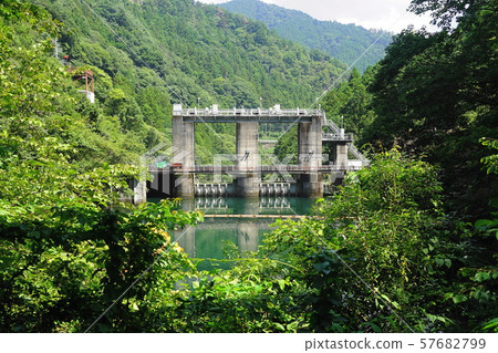 9月Okutamacho 47 Shiromaru Dam和Dam Lake 9月Okutamacho 47 Shiromaru Dam和Dam Lake 57682799