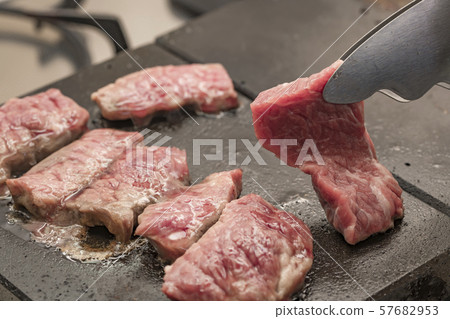 【烤肉】 57682953