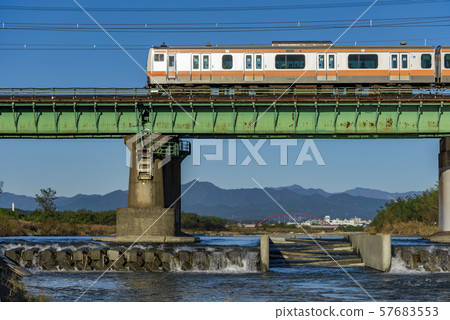 [Chuo Line E233 series Tamagawa] 57683553
