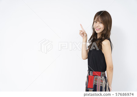 女子 57686974
