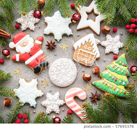 Christmas decoration with cookies 57693376