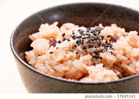 Red rice sprinkled with sesame salt. Red rice sprinkled with sesame salt. 57695141