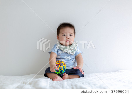 坐著寶寶 坐著寶寶 57696064