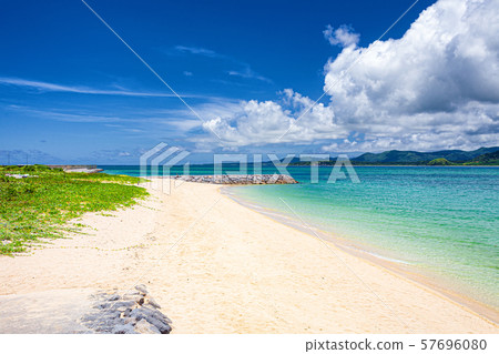 Scenery of Okinawa Prefecture Kohama Island 2 57696080