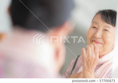 1 person fashion nursing home living lifestyle old man interior design room white natural light 57700873