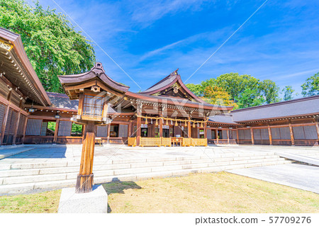 Nagano Gokoku Shrine [Nagano Prefecture] 57709276