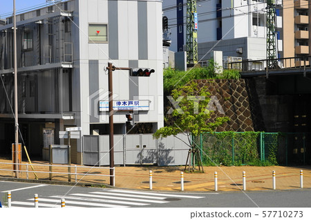 September Yokohama 516 Nakakido Station / Keihin Kyuko Station before name change 2019 57710273