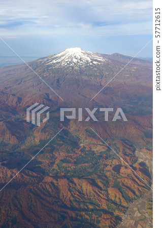 Overlooking Mt.Chokai from an airplane Overlooking Mt.Chokai from an airplane 57712615