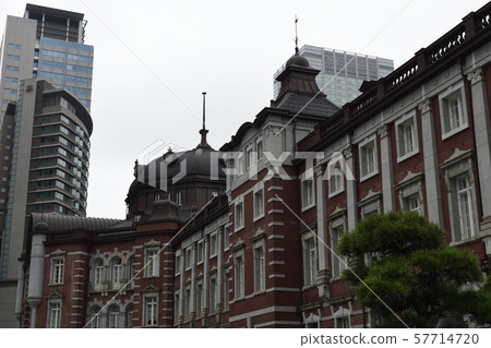 Tokyo Station Marunouchi Station building 57714720