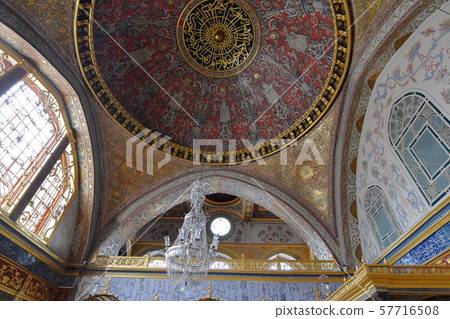 Inside the Topkapi Palace 57716508