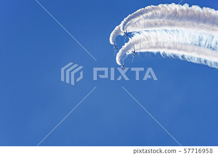 航空節藍色衝動飛行展 航空節藍色衝動飛行展 57716958