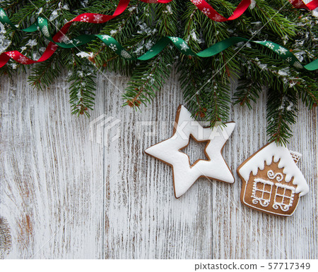 Christmas decoration with cookies 57717349