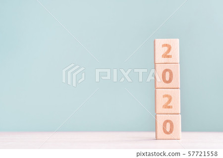 2020年新年擊敗目標具有挑戰性的木刻倒計時目標前夕新年快樂 57721558