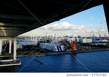 Yokohama Bay Bridge Skywalk 57721793