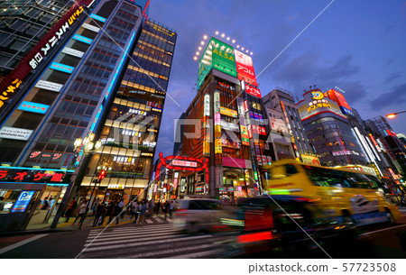 Tokyo cityscape in Japan I like Shinjuku, Kabukicho, etc. Tokyo cityscape in Japan I like Shinjuku, Kabukicho, etc. 57723508