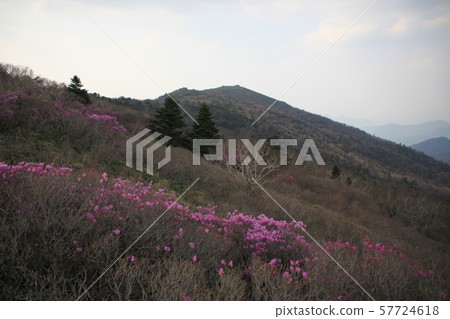 Jeonbuk, Muju-gun, Deogyusan Jeonbuk, Muju-gun, Deogyusan 57724618