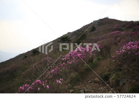 Jeonbuk, Muju-gun, Deogyusan 57724624