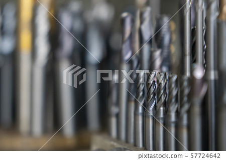 The various type cutting tools of CNC machine. The various type cutting tools of CNC machine. 57724642