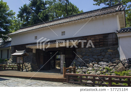 Ogaki Castle East Gate (Yanaguchi Gate) 57725184