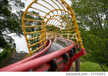 Park slide 57725653