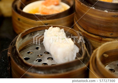 Food Food 57727300