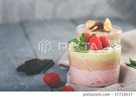 Chia seed pudding with three flavors, cocoa, 57728017