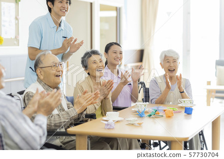 Nursing facility senior caregiver 57730704