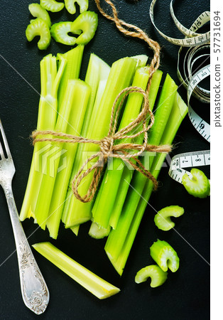 Celery Celery 57731694