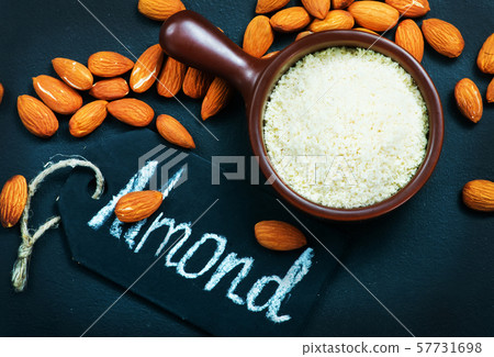 almond 57731698