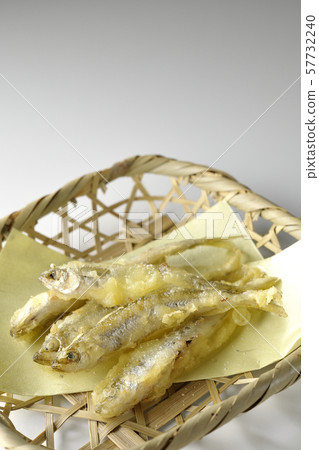 Wakasagi tempura 57732240