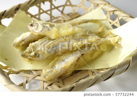 Wakasagi tempura 57732244