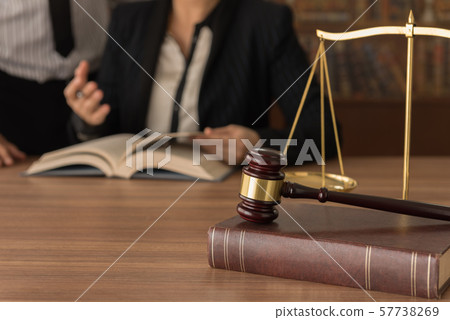 legal advice and services 57738269