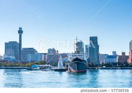 Hikawa Maru and Marine Tower Hikawa Maru and Marine Tower 57738556