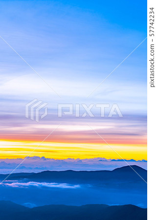 Norikura Kogen Morning glow [Nagano Prefecture] 57742234