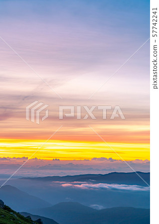 Norikura Kogen Morning glow [Nagano Prefecture] 57742241