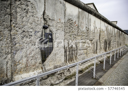 Remains of Berlin Wall 57746545