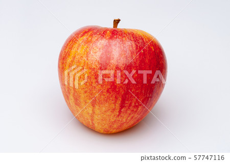 Ripe red apple isolated on white Ripe red apple isolated on white 57747116