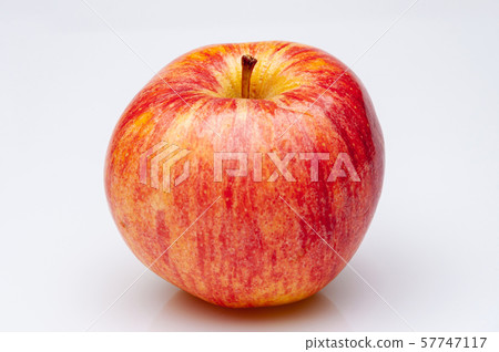 Ripe red apple isolated on white 57747117