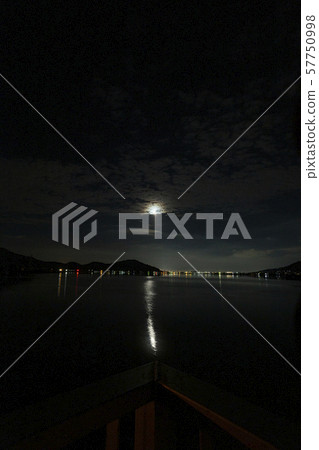 福岡縣I島市的夜景 福岡縣I島市的夜景 57750998