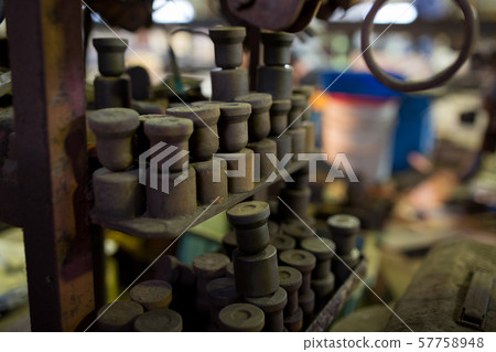 Drilling tools 57758948