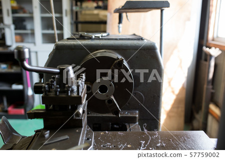 lathe manufacturing 57759002