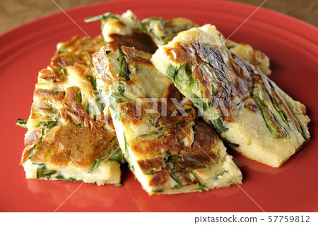 Korean pancake  57759812