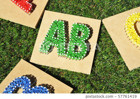 AB型 57761419