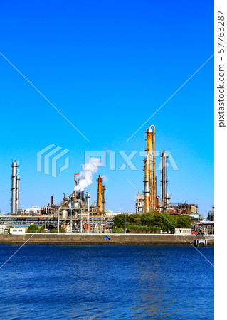 Scenery of Yokkaichi City Complex Scenery of Yokkaichi City Complex 57763287