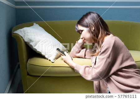 Smartphone communication Internet browsing 57765111